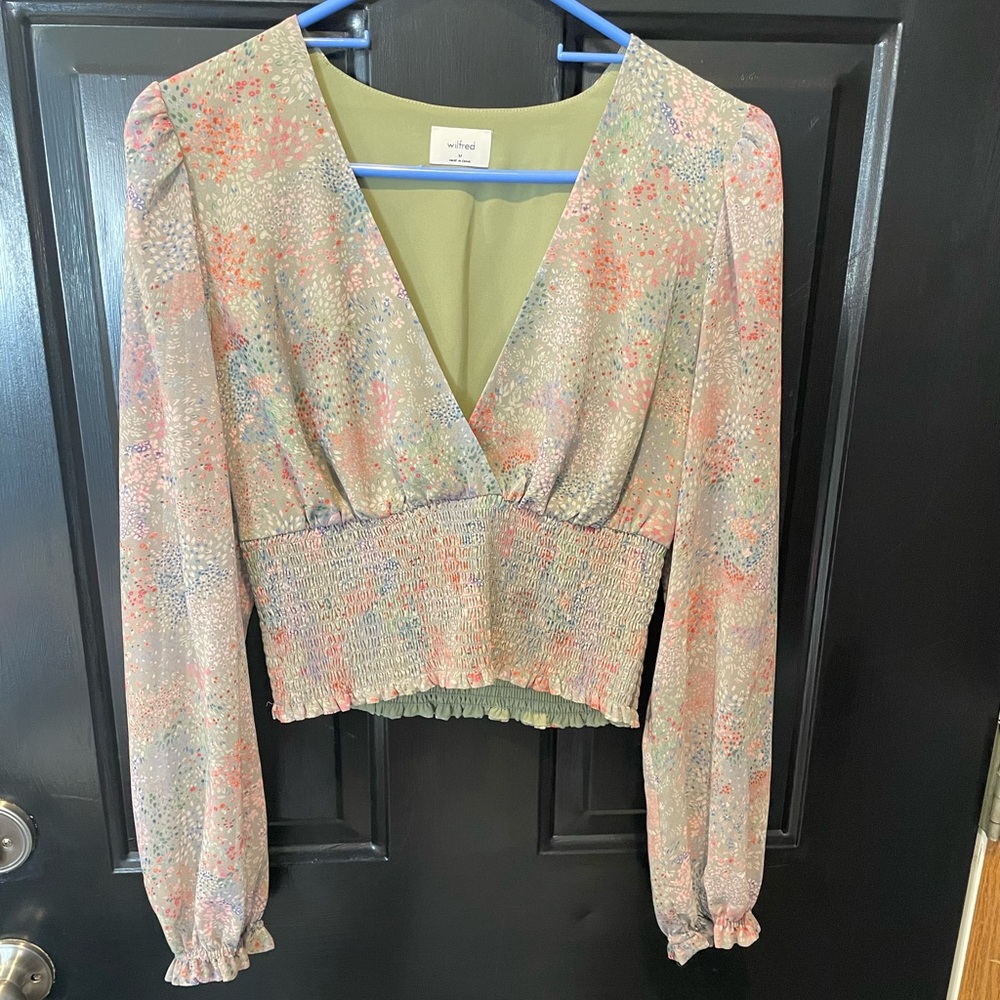 Aritzia - Long Sleeve Crop